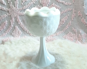 Milkglass pedestal flat fruit bowl farmhouse vintage bowl scalloped
