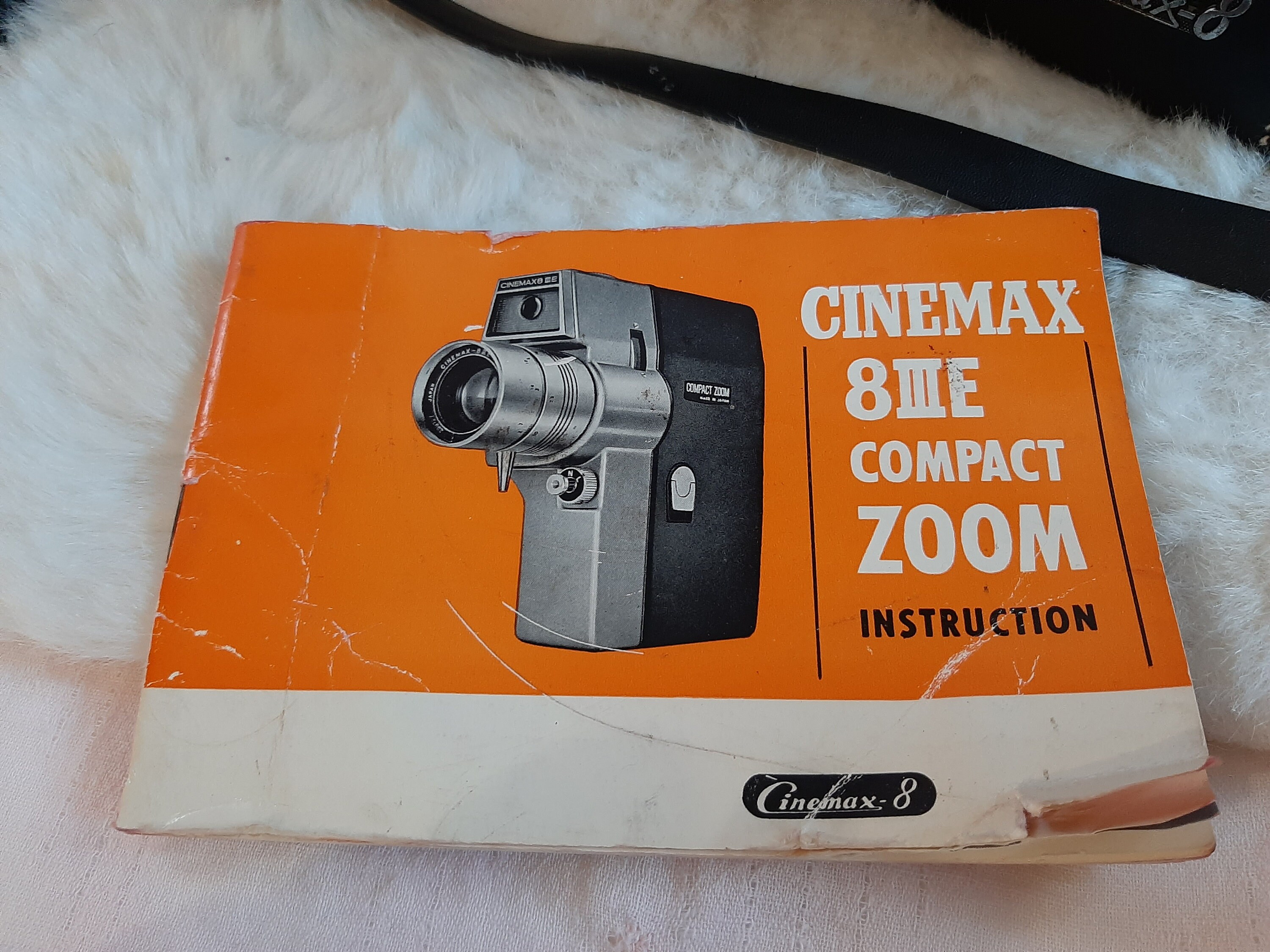 Vintage Cinemax 8IIIE Compact Zoom 12-30mm Movie Maker With