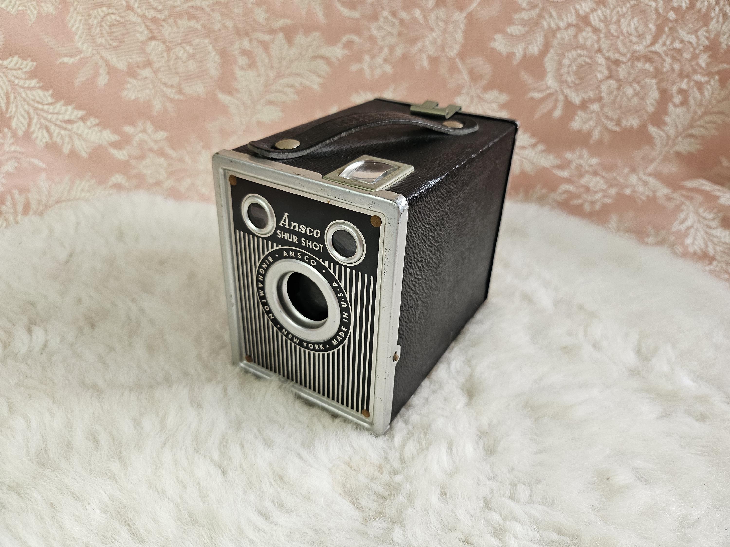 Vintage 1940s Ansco Shur Shot 20 Box Camera Decor Shelf Executive
