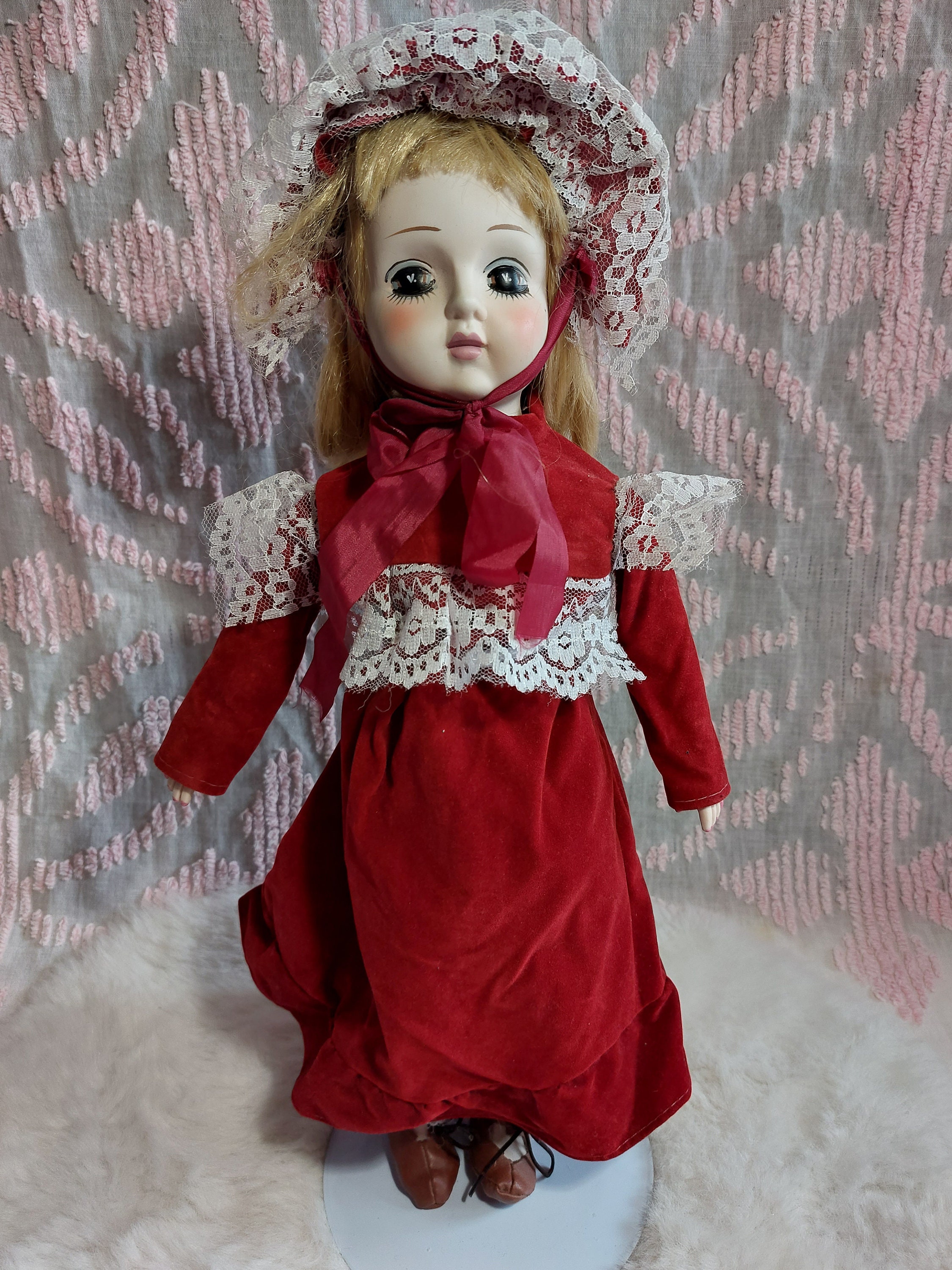 Victorian Doll Secrets by Mildred Seeley: Fine Oversized