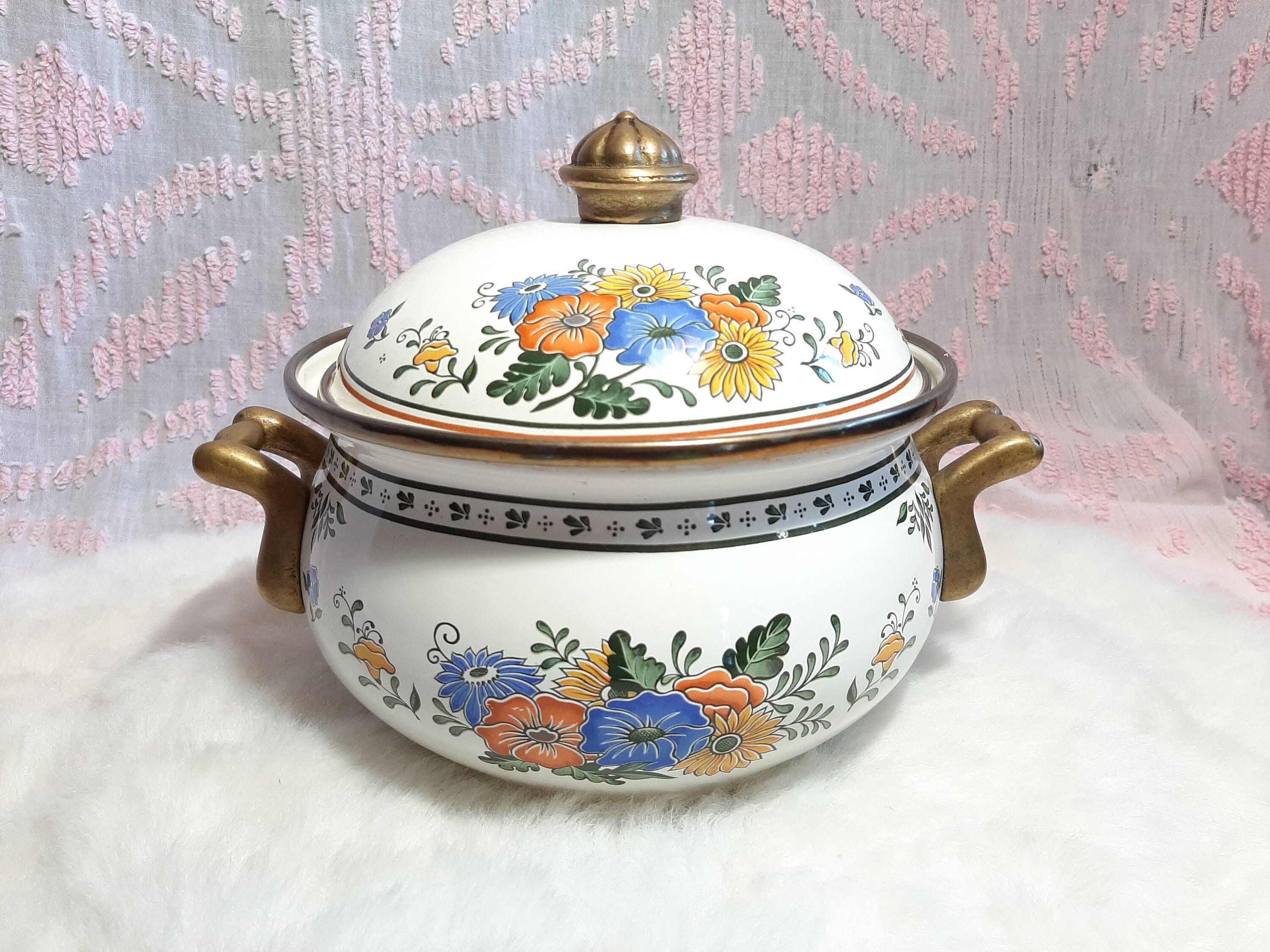 Large Enamel Pot, Vintage Enamel Pot With Lid, Floral Enamel Pot, Enamel  Cookware, Enamel Planter, Farmhouse Decor, French Cookware 