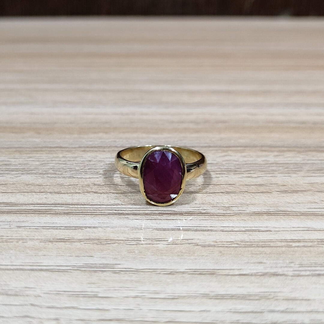 天然ルビー　オーバル型リングと水晶リング 占星術用パチャダトゥメタルの天然オーバルカットルビー/マニク宝石