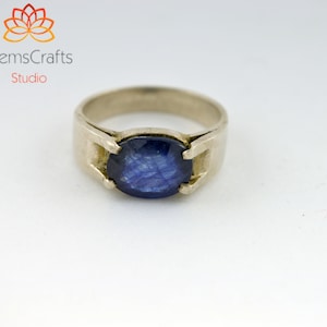 Natural Blue Sapphire Ring Made in 925 Sterling Silver Ring