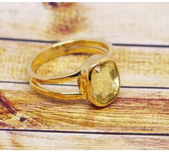 Buy Ceylonmine Yellow Sapphire Pukhraj Gemstone Ring for Women's Online at  Best Prices in India - JioMart.