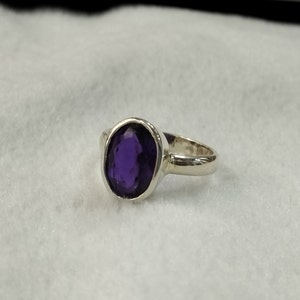 Amethyst Ring, Oval cut 5 to 9 Carat Natural Amethyst Ring WIth Certificate in 925 Sterling Silver For Astrology For Men and Women