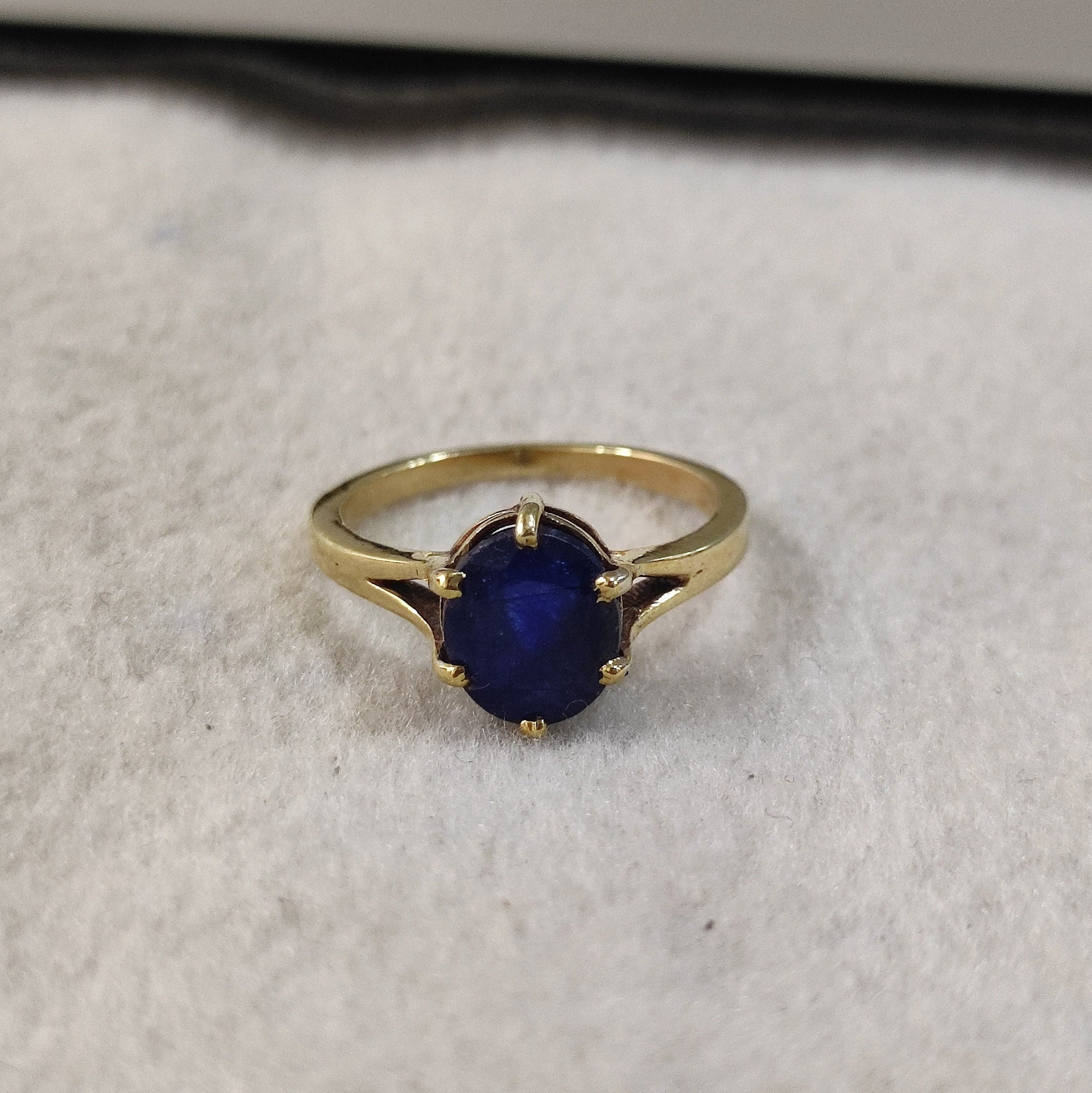 Unique & Effective 100% Original Blue Sapphire/Neelam Stone Ring for Men &  Women