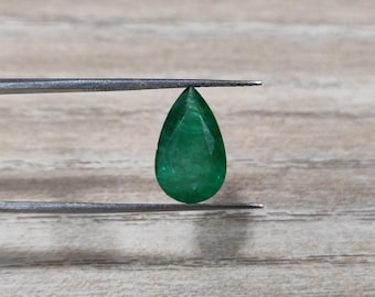 Natural and Certified Loose Emerald Gemstone, Pear Cut 2.84 Carat 13.10mm X 8.00mm Loose Emerald/ Panna Gemstone, Loose Gemstone For Jewelry