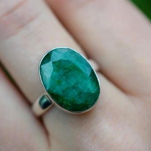Emerald Ring- Natural and Certified Green Oval Cut 6 to 9 Carat Emerald/ Panna Ring in 925 Sterling Silver, Astrology Ring, Gemstone Ring