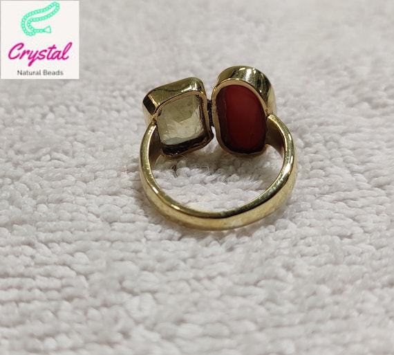 Red coral shop with yellow sapphire
