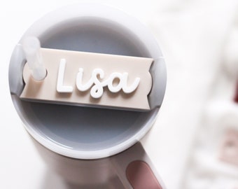 Stanley® Cup Topper Zubehör Personalisiert Namensschild Quencher H2.0 40oz Geburtstag girlboss Tumbler Thermobecher Geschenk