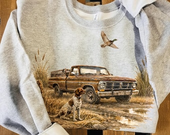 Camion de chasse vintage PNG | Graphique de chien de chasse au canard | Sublimation de scène d'extérieur rustique | Conception de chemise de chasseur de pays