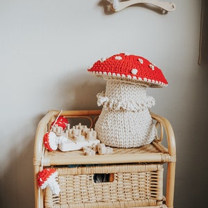 Crochet Mushroom Garland, fall home accent, Ornament, Fall Hanging Decor, forest kids room autumn, Toadstool Autumn Decoration image 5