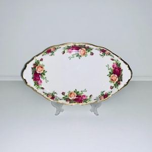 Royal Albert - Old Country Roses, oval regal cake / biscuit / sandwich tray