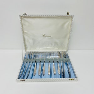 Grosvenor - EPNS Silver plated, boxed 12 piece fish set. Made in England