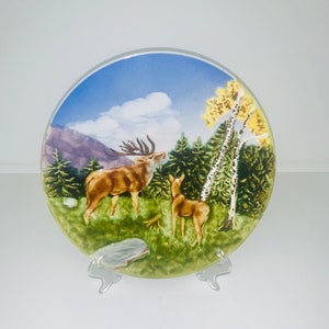 German, Marie Louise Fine Ceramic - Handpainted Doe & Fawn / Deer display plate. Majolica style