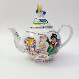 Paul Cardew, Alicia en el País de las Maravillas - Té para uno, tetera y taza apilables con caja