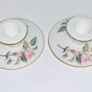 Wedgwood - Hathaway Rose , Paar Kerzenhalter
