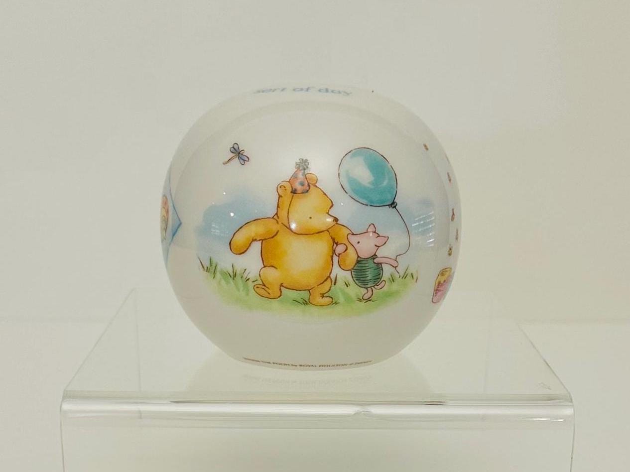 Royal Doulton Winnie the Pooh, Porcelain Money Ball Happy
