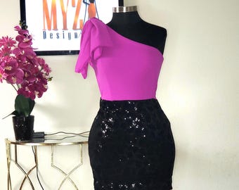 Vestido de fiesta asimétrico de terciopelo con lentejuelas: magenta y negro