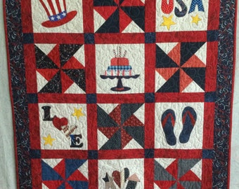 4th of July Quilted Throw