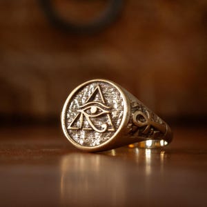 Eye of Horus Ankh Brass Signet Ring: Egyptian Spiritual Jewelry
