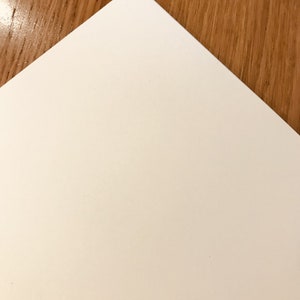 Papel de seda Conqueror Cream, A4, 100 g/m², paquete de 20 hojas