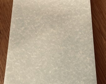 Papier parchemin vintage Boldmere gris A4 90 g, lot de 10 feuilles