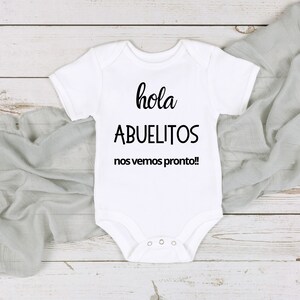 Hola Abuelitos Pregnancy Announcement in Spanish | Grandparents Pregnancy announcement Onesie & Box Set in Spanish | Size 0-3 Months