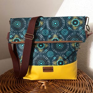 Schultertasche/ Foldover Umhängetasche „Sunshine“/ Mandalas gelb/Petrol/Umhängetasche/ Tragetasche/ Crossbody/ handmade/wasserabweisend
