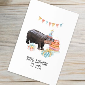 Hippo Birthday to You Card - Niedliches Moo Deng Pygmy Hippo, Viral 2024 Hit, alles Gute zum Geburtstaggruß, ideal für Kinder und Tierliebhaber
