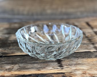 Bol à collation vintage en verre pressé, porte-objets en cristal