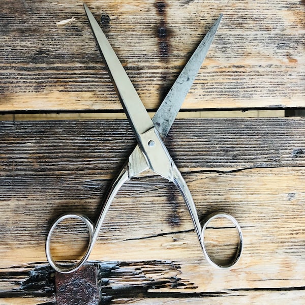 Vintage fabric scissors, Stahl Geschmiedet 6.9" sewing scissors, German steel scissors