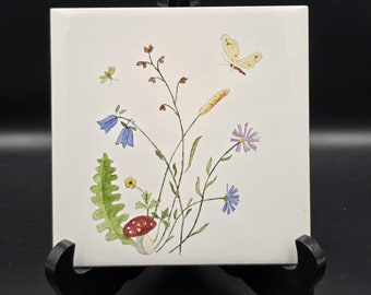 Płytki ceramiczne malowane ręcznie, płytki ścienne ceramiczne, dekoracje kwiatowe, lata 80. XX wieku