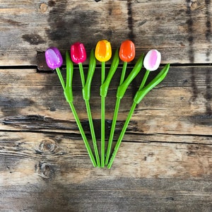 Wooden tulips, set of 5 spring tulips, 7.8'' flower table decor, handmade wood floral, gift for she