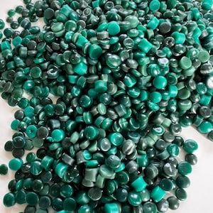 Gerecycleerde plastic pellets, GROEN PP 100% gerecycled plastic regranulaat uit de oceaan voor knutselprojecten, vullen, gieten, doe-het-zelf