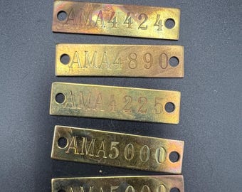 Vintage metal signs AMA, set of 6 Apotekarnas Mineralvatten metal badges, tokens, + original factory envelope Sporrong, Sweden