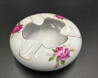Vintage porcelain ashtray, floral pattern ash dish, ash tray, lady ash dish, ashtray for 3 cigerettes