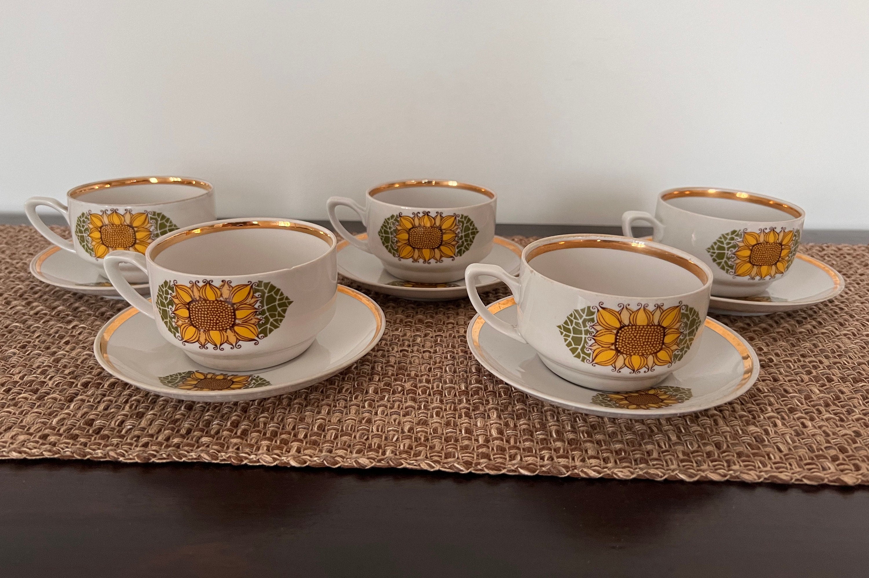 2 tasses à café 2 soucoupes TOTAL rare 2 tasses à café 2 soucoupes TOTAL rare