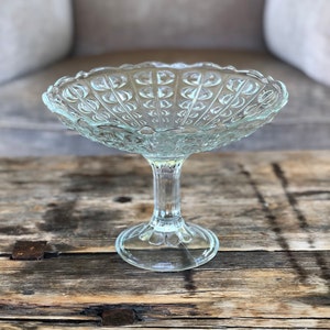 Vintage pedestal bowl, cut glass fruit serving dish, clear glass plate bowl candy dish, pedestal tray, retro home decor table centrepiece