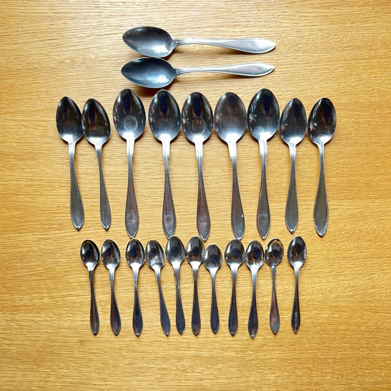 Berglander : Lot de 20 couverts en acier inoxydable, plaqué titane or Berglander : Lot de 20 couverts en acier inoxydable, plaqué titane or