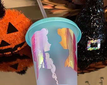 Elsa und Anna Tumbler