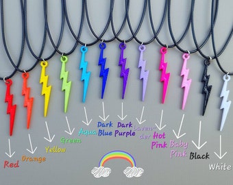 Collares con rayos de colores / Variedad de colores, bisutería / Collar con dije de cordón de cuerda