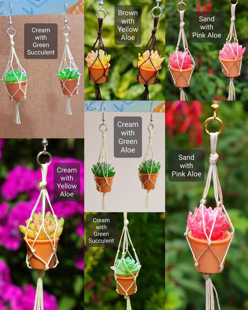 Puede incluir: Un conjunto de seis pares de pendientes de macram&eacute; hechos a mano con plantas suculentas de diferentes colores. Los pendientes est&aacute;n hechos con hilo de macram&eacute; de color crema y presentan una variedad de colores, incluyendo verde, amarillo, rosa y marr&oacute;n. Los pendientes son perfectos para a&ntilde;adir un toque de naturaleza a cualquier atuendo.