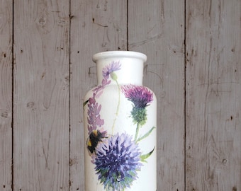 Thistle and lavender bud vase , small bud vase decorated with purple thistle and lavendar , Scottish thistle and bee gifts , bud vase gifts