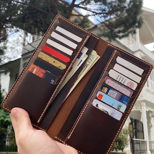 Cartera plegable larga de cuero cosida a mano PERSONALIZACIÓN GRATUITA, Cartera unisex de cuero de caballo loco, Día del Padre, regalo para él, regalo para papá