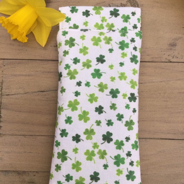 Shamrock padded glasses spectacles sunglasses eye wear case with flex frame. Gift for St Patrick’s day. Mother’s Day. Lucky shamrock