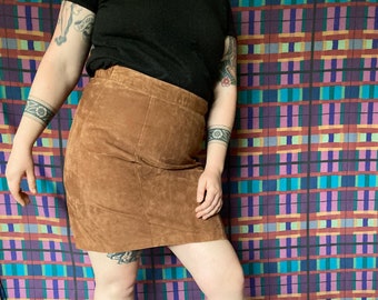 70's Vintage Leather Mini Skirt //L