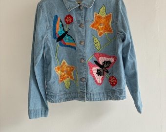 Y2K Embroidered Beaded Butterly Appliqué Jean Jacket Women’s Vintage Denim Jacket Size Small Butterly Jacket Women’s Y2K
