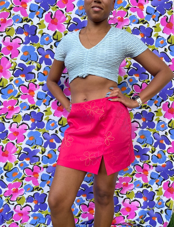 90's Y2K Era Vintage Hot Pink Floral Mini Skirt /… - image 1