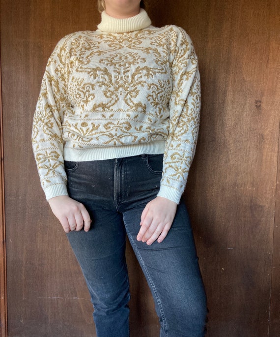 White \u0026 Gold Sparkly Turtleneck Sweater 